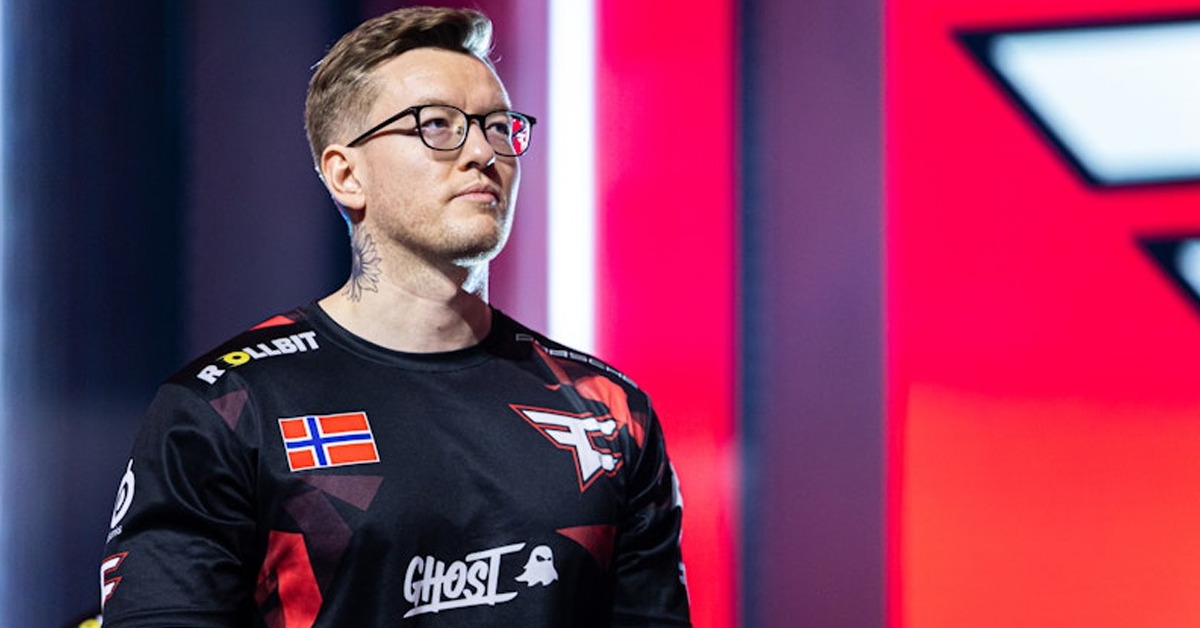 capa Rain Deixa FaZe